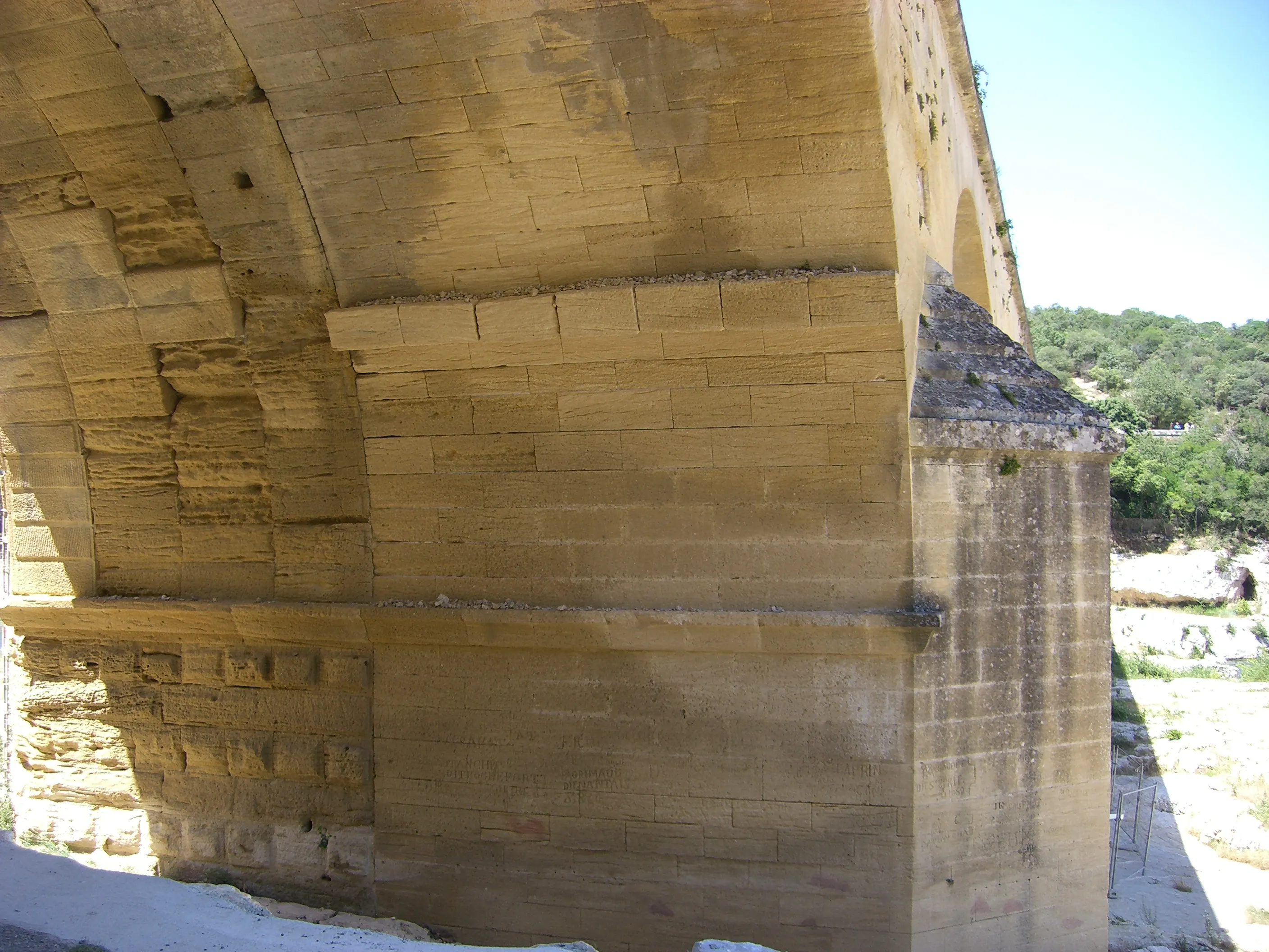 2006 Jun - Pont du Gard - Nîmes